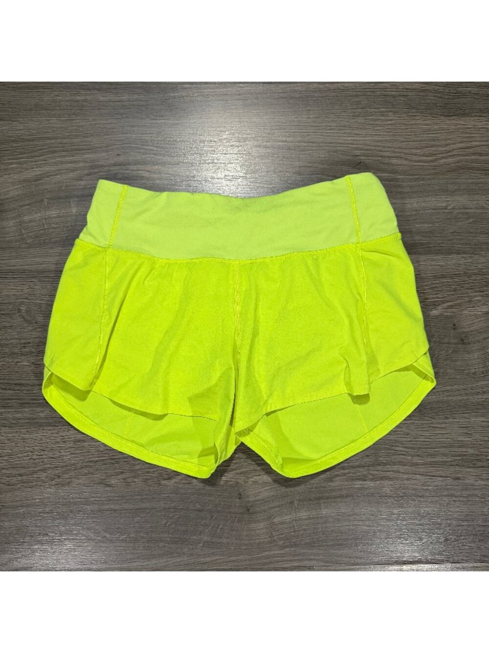 Lululemon Women's Speed Up Mid-Rise Short 4" - Yellow - Picture 8 of 13